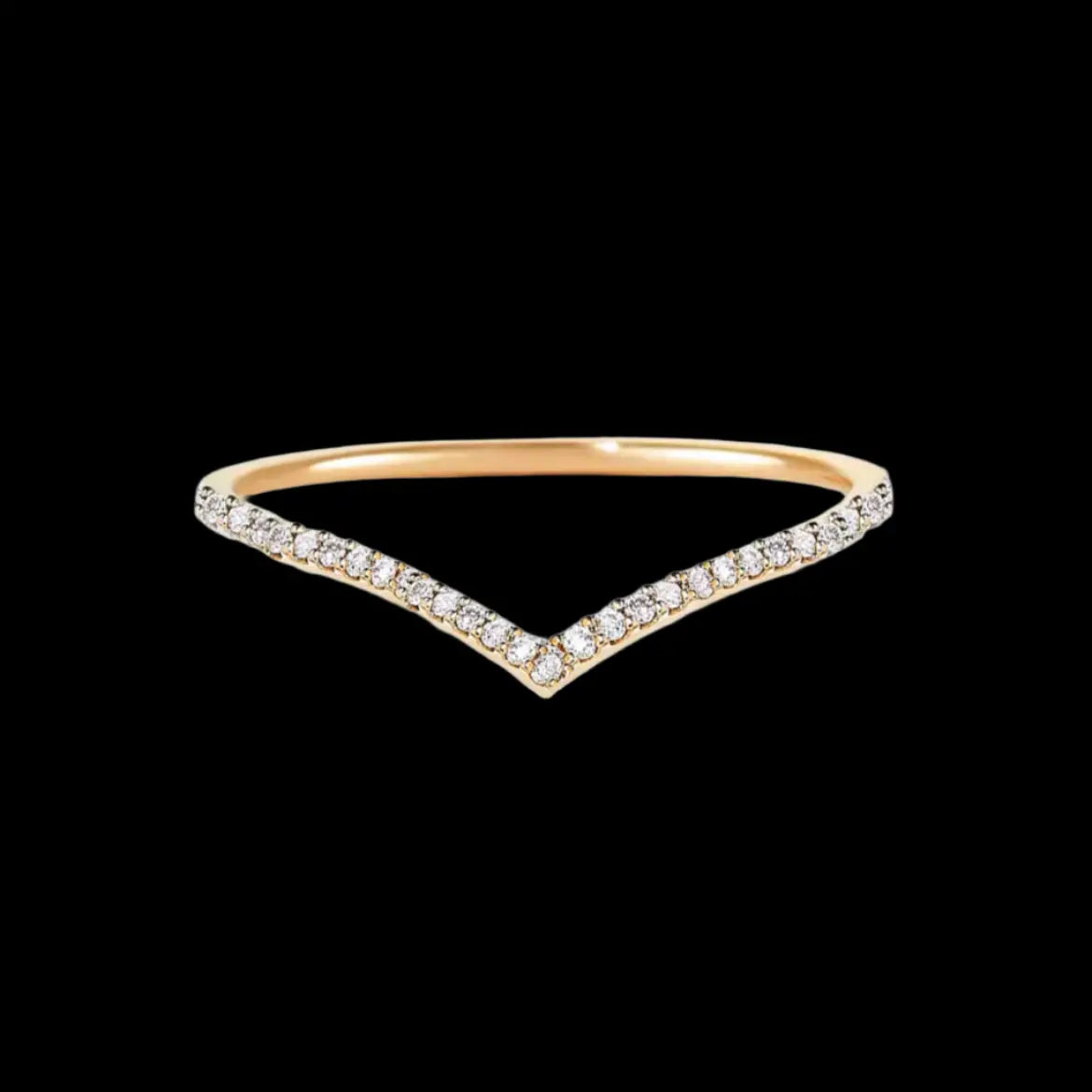 Moissanite arrow shaped ring Solitaire
