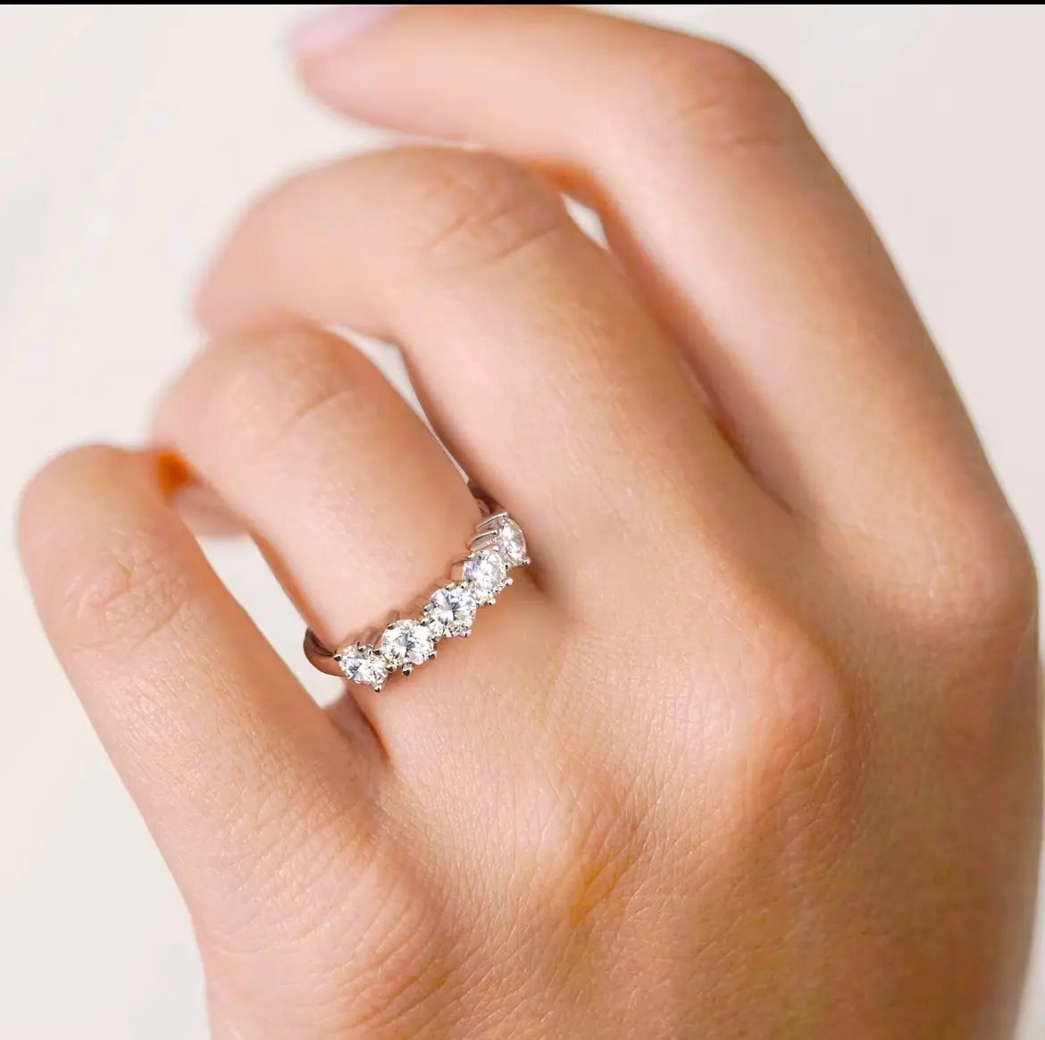Moissanite 5 stone ring Solitaire