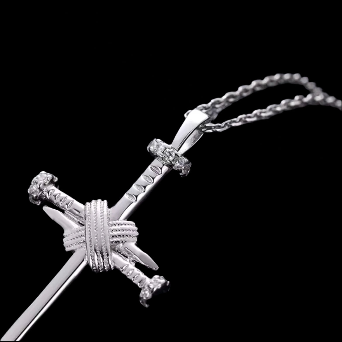 Pendentif Croix Enlacé En Moissanite - Solitaire