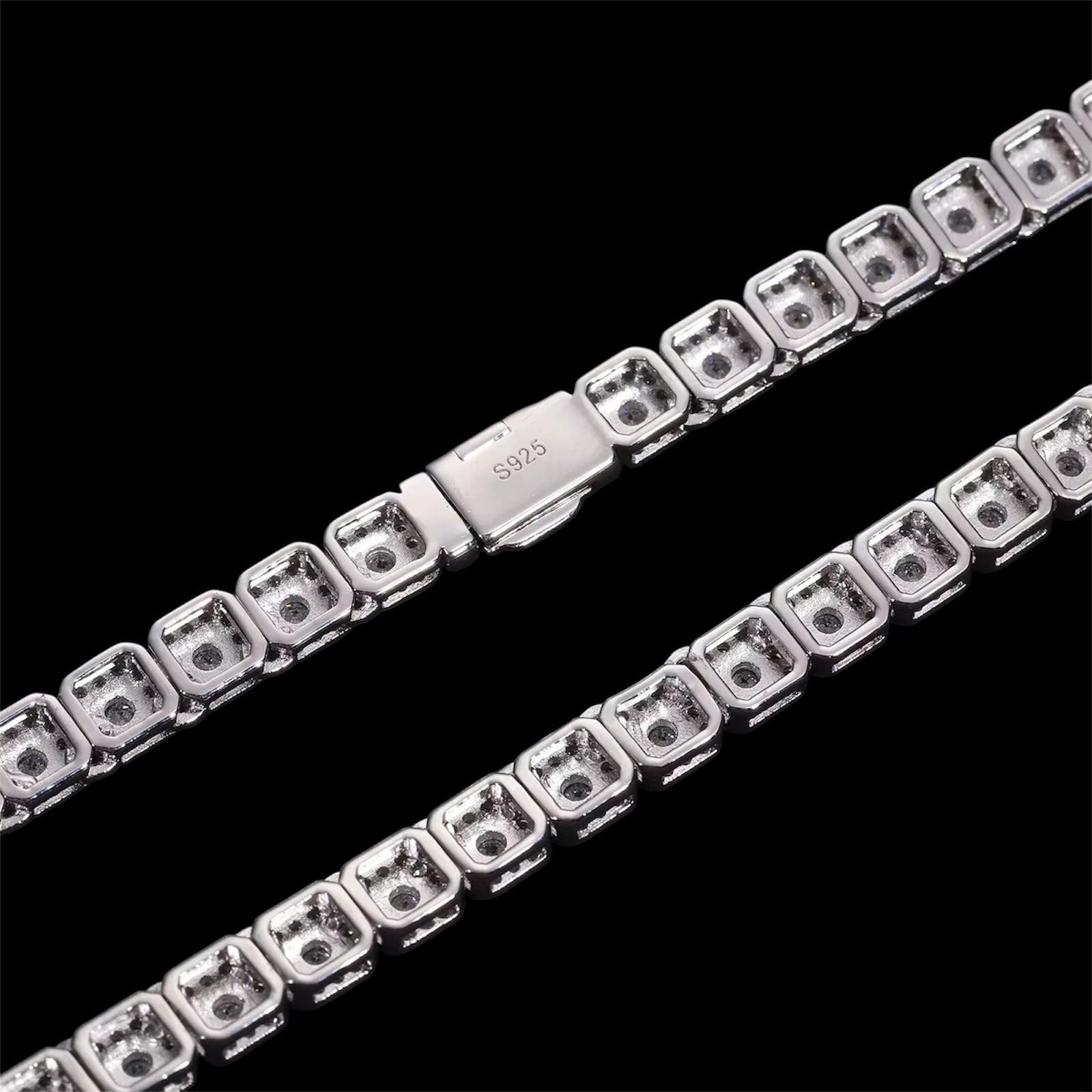 Chaîne carré Halo En Moissanite - Solitaire