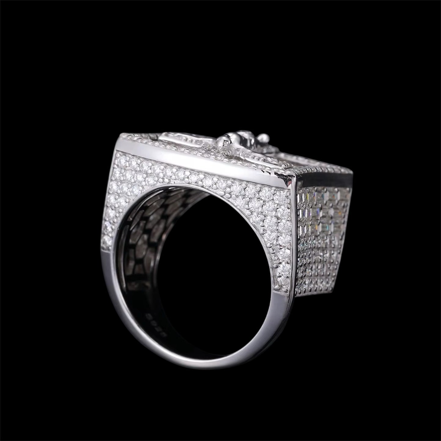 Bague Jésus Coupe Baguette En Moissanite - Solitaire