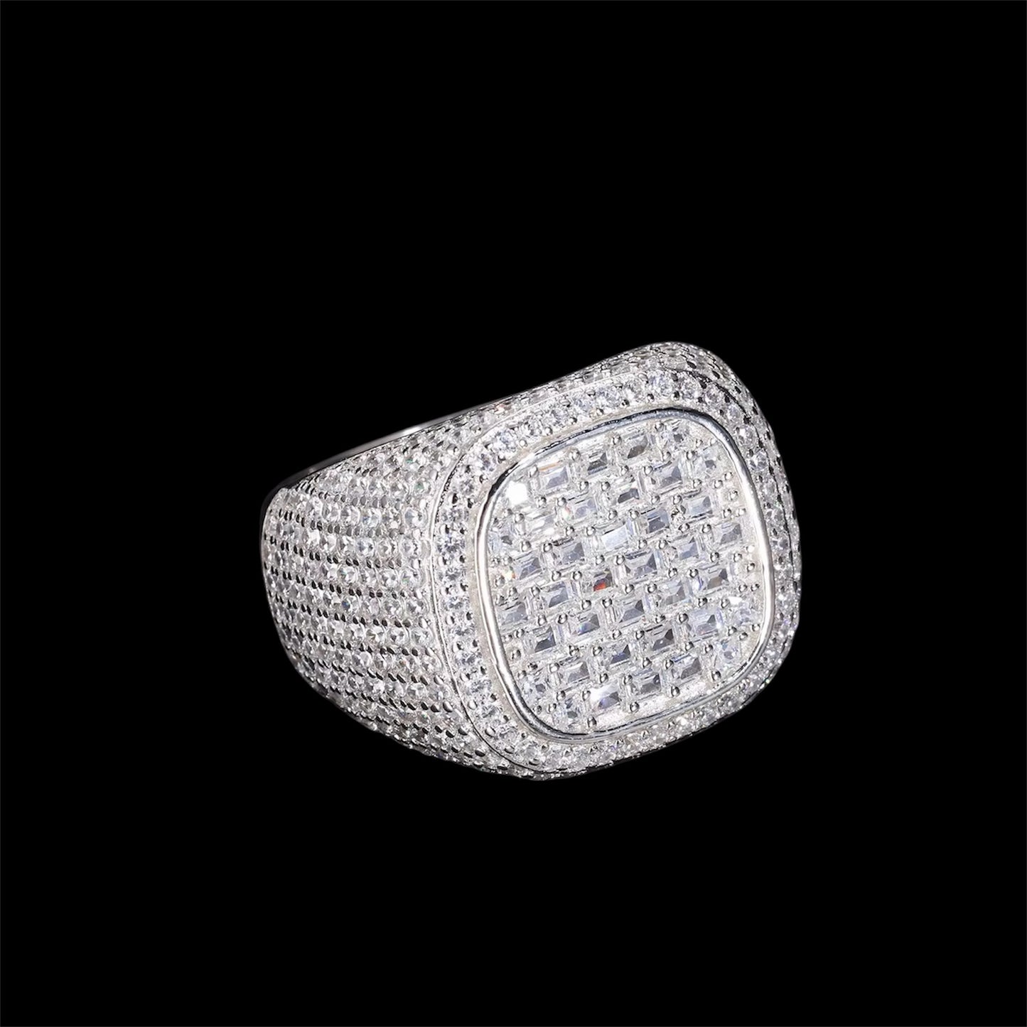 Bague Royale Iced Out En Moissanite