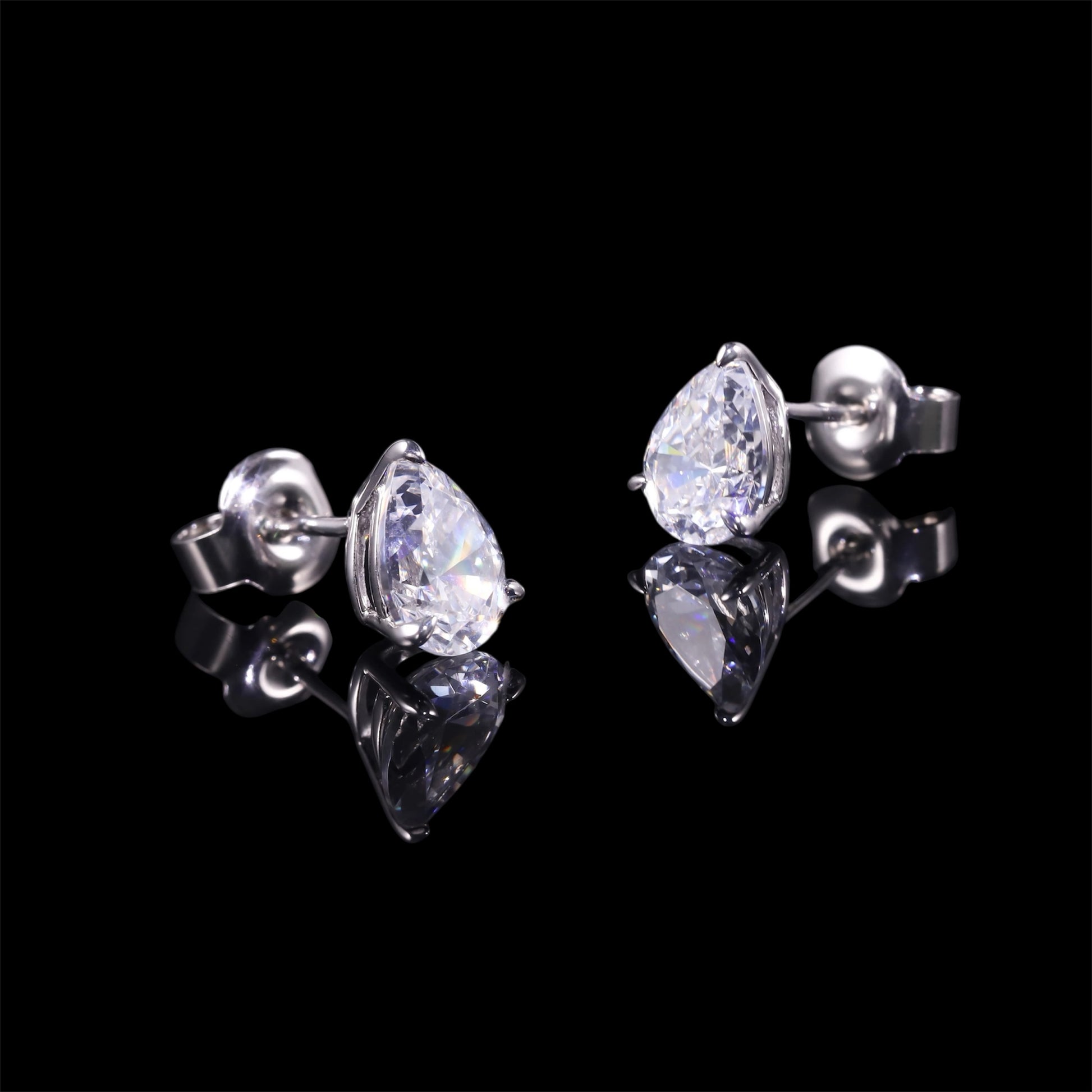 Clous d'oreilles Forme De Perle Moissanite - Solitaire