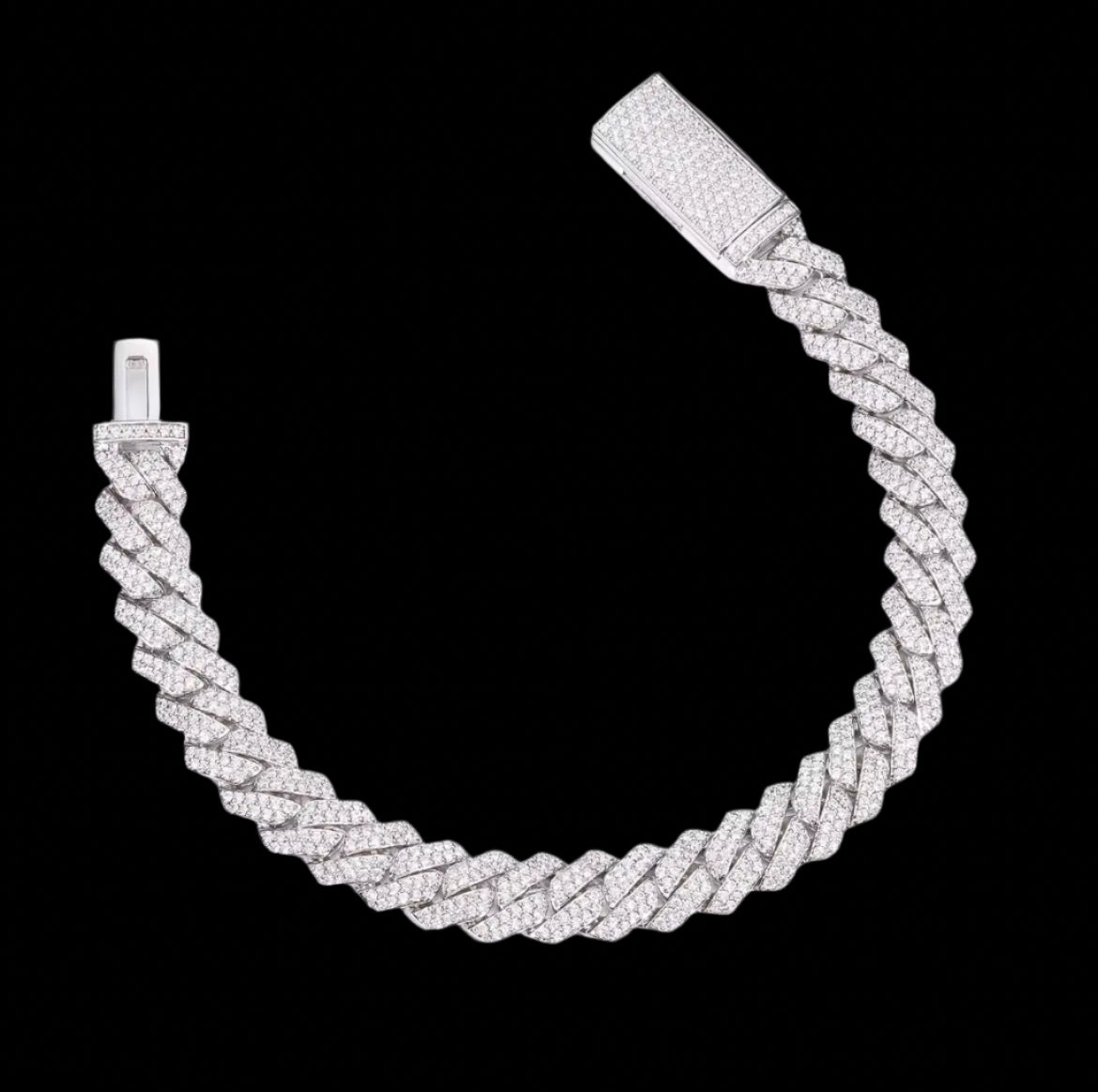 Moissanite cuban link bracelet Solitaire