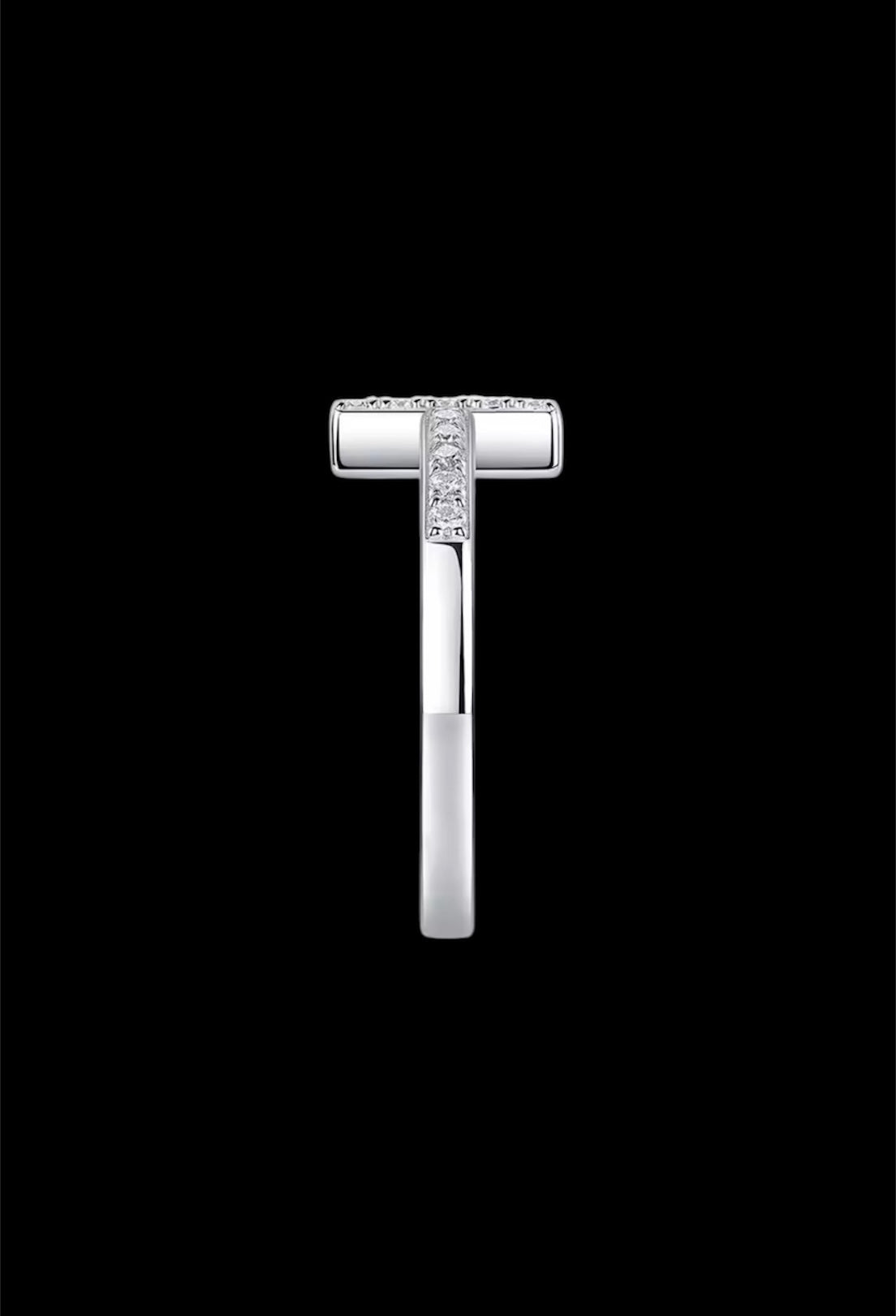 Jonc Crucifié En Moissanite