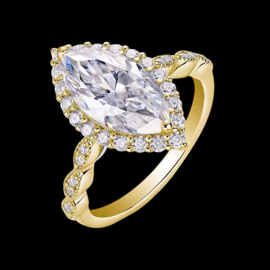Bague Pear Cut Iced Out En Moissanite