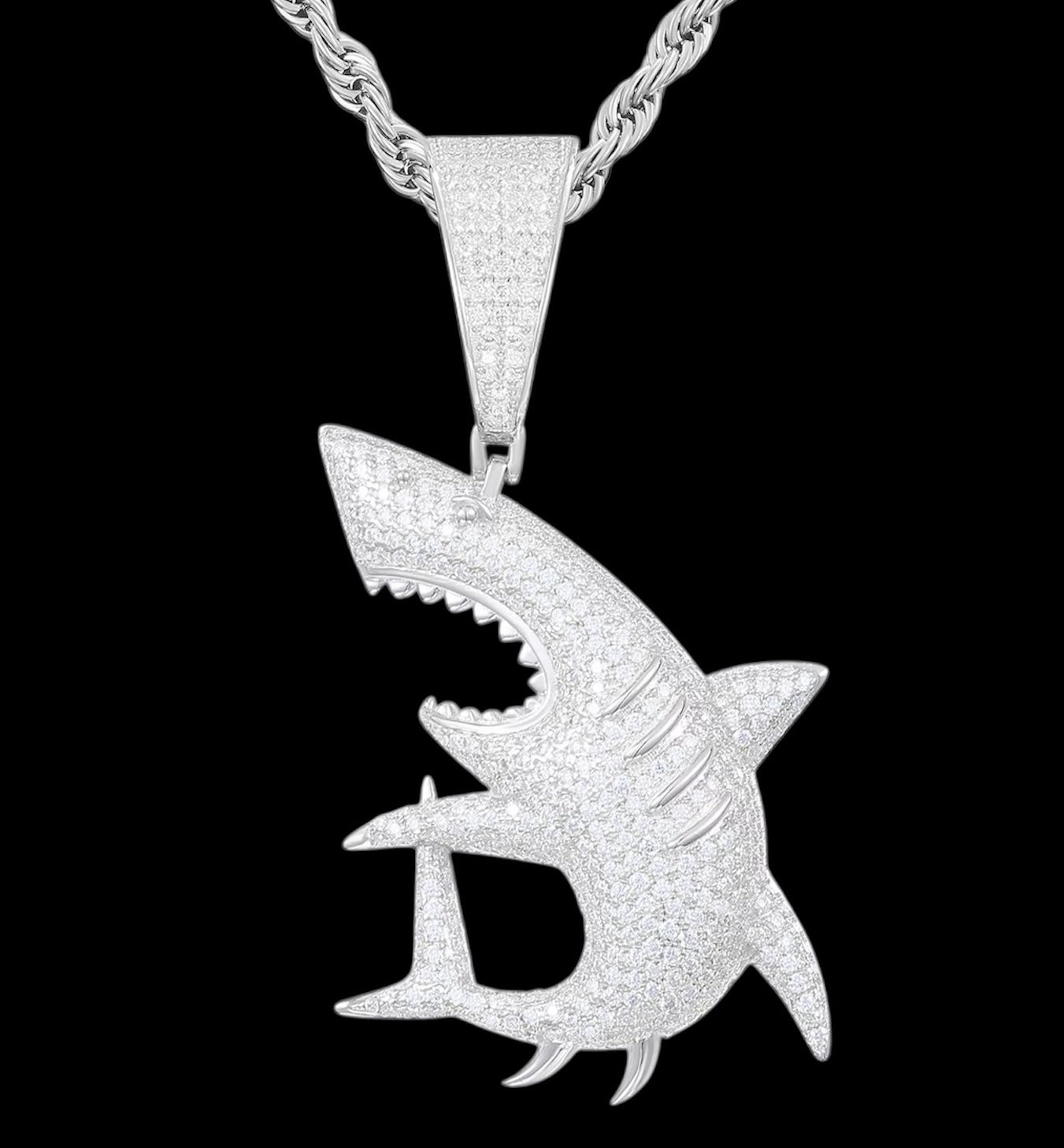 Pendentif Requin Glacée En Moissanite - Solitaire