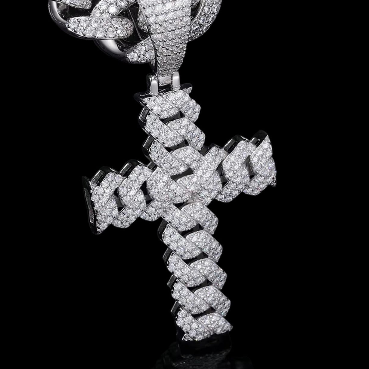 Pendentif Cuban Link Cross En Moissanite - Solitaire