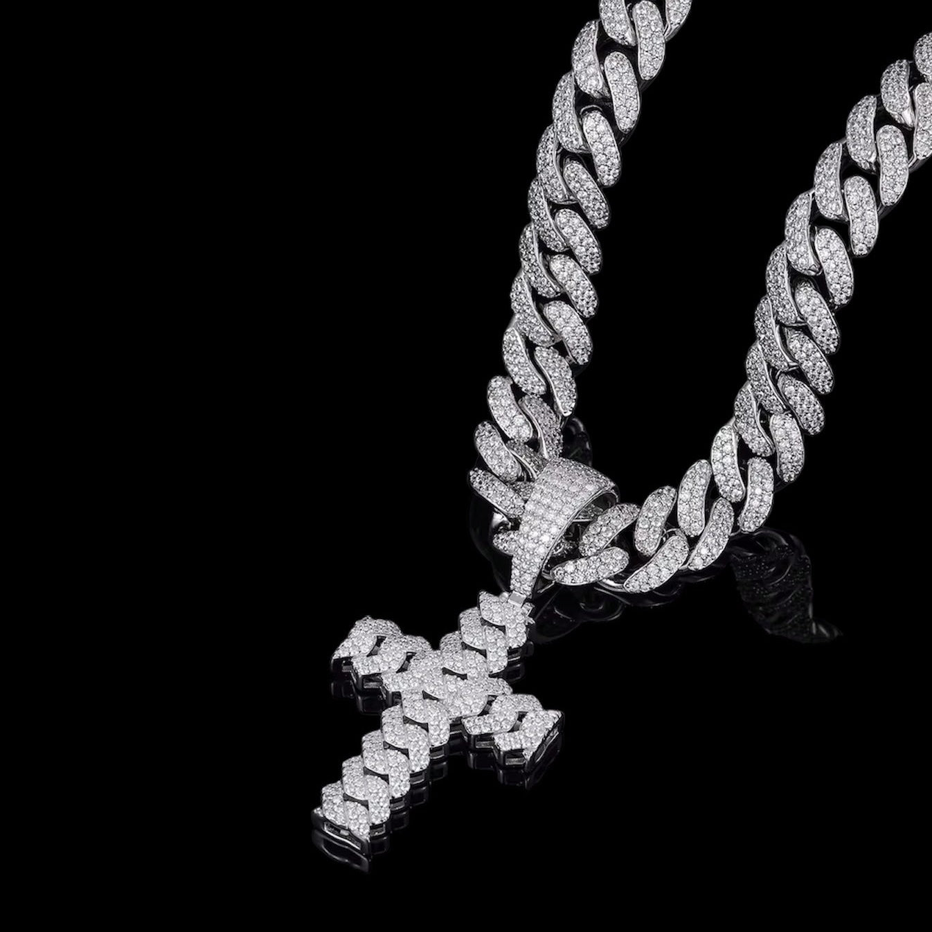 Pendentif Cuban Link Cross En Moissanite - Solitaire