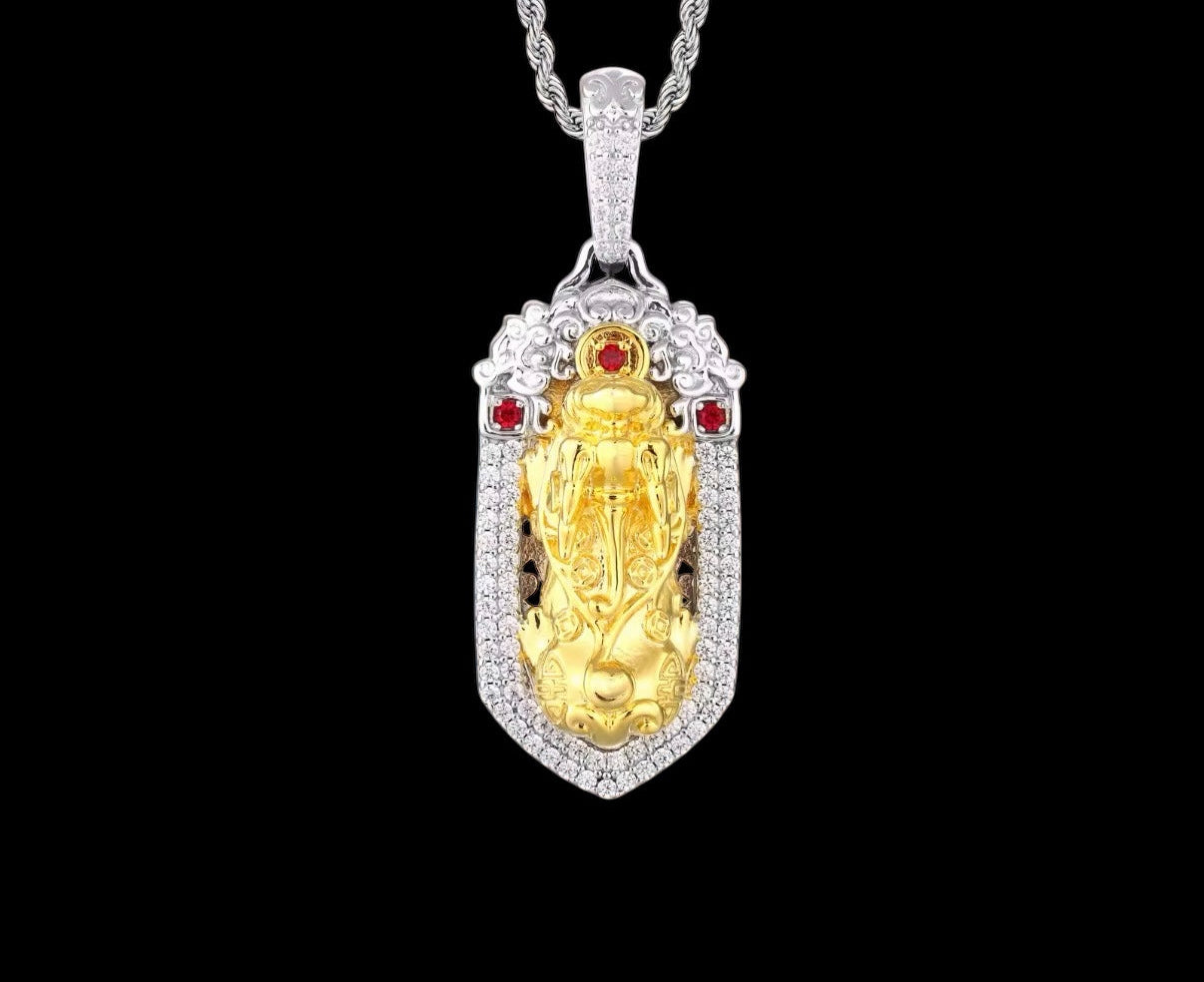 Pendentif De La Fortune En Moissanite - Solitaire