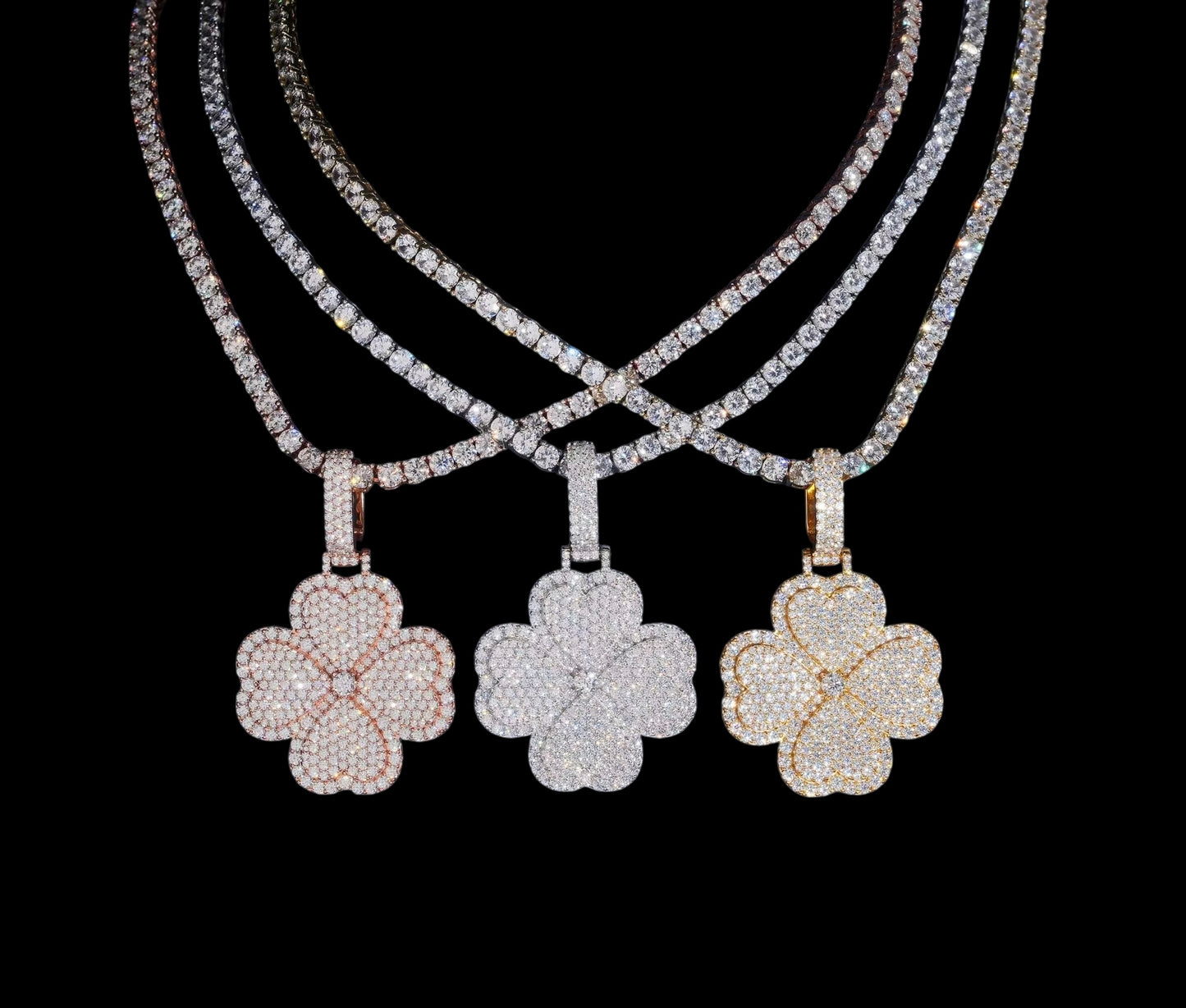 Pendentif Trèfle De La Fortune En Moissanite - Solitaire