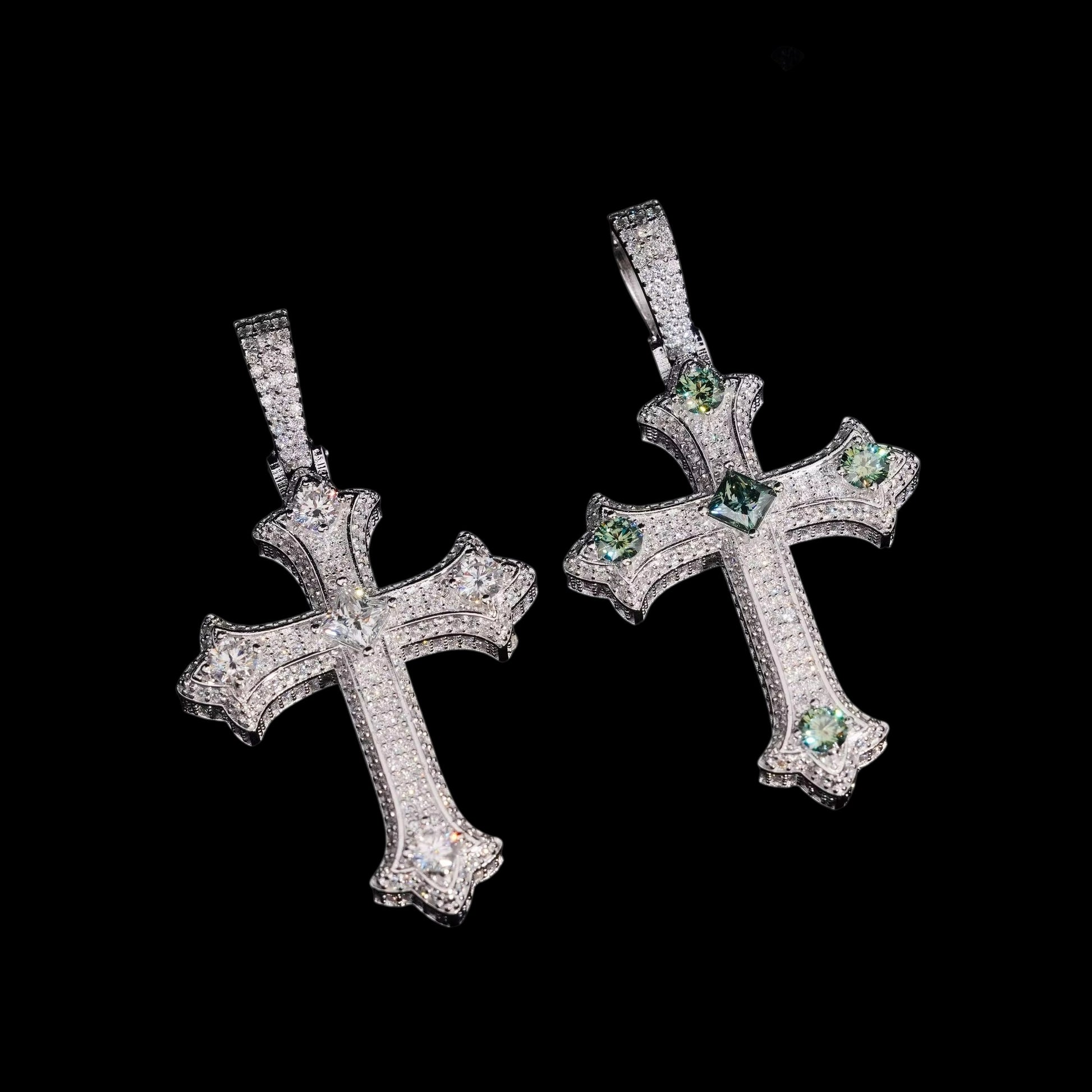 Pendentif Solitaire Chrome Cross En Moissanite - Solitaire