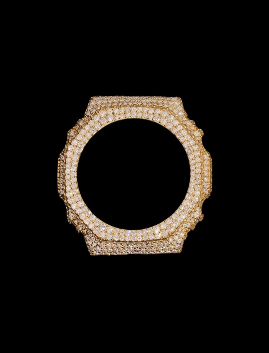 Bezel Signature Solitaire Iced Out - Solitaire