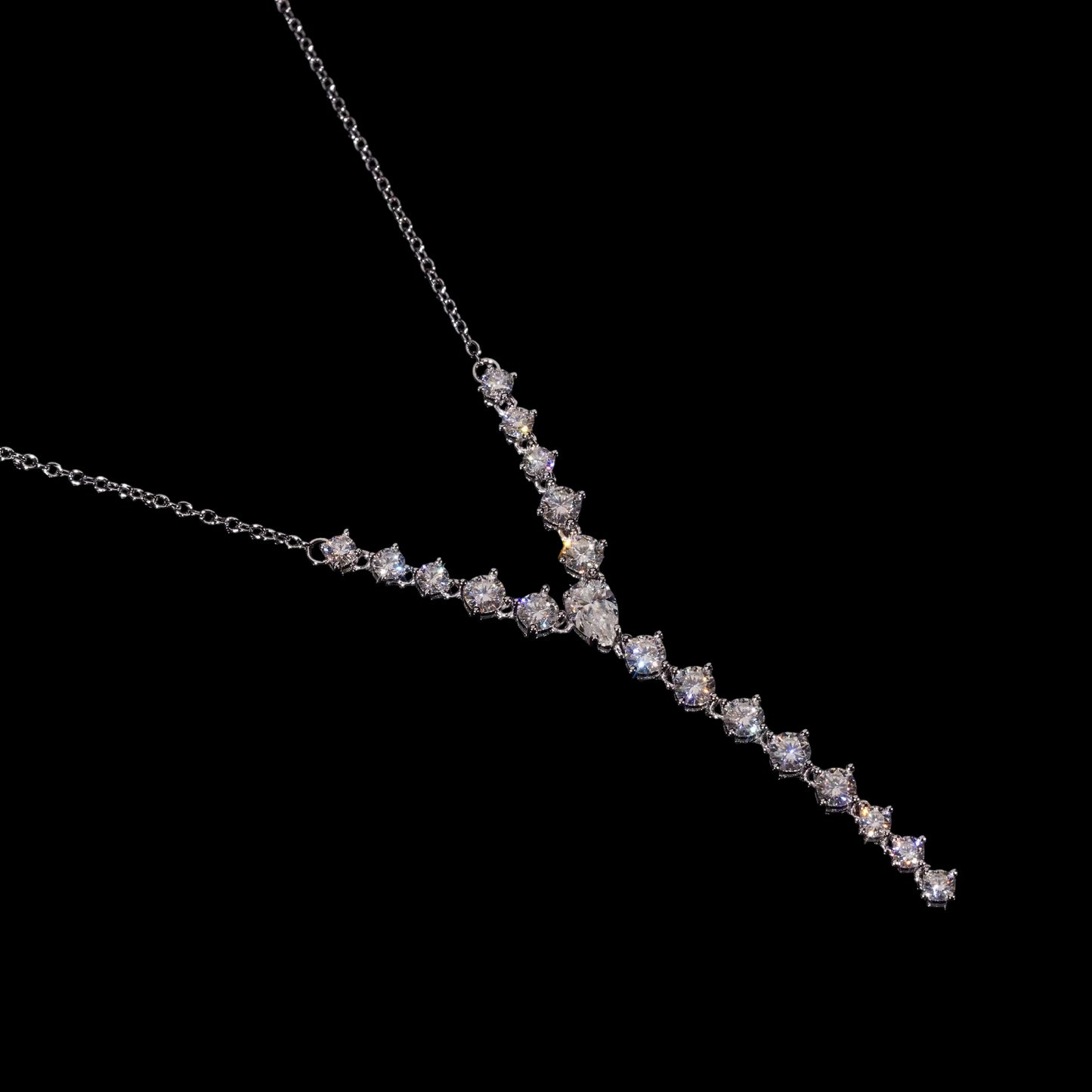 Chaîne Royale Y En moissanite - Solitaire